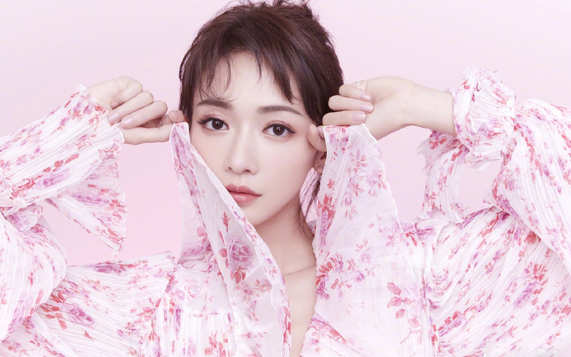 _沙漠绿洲：在片片绿洲中体验体育奇迹_，沙漠绿洲百科