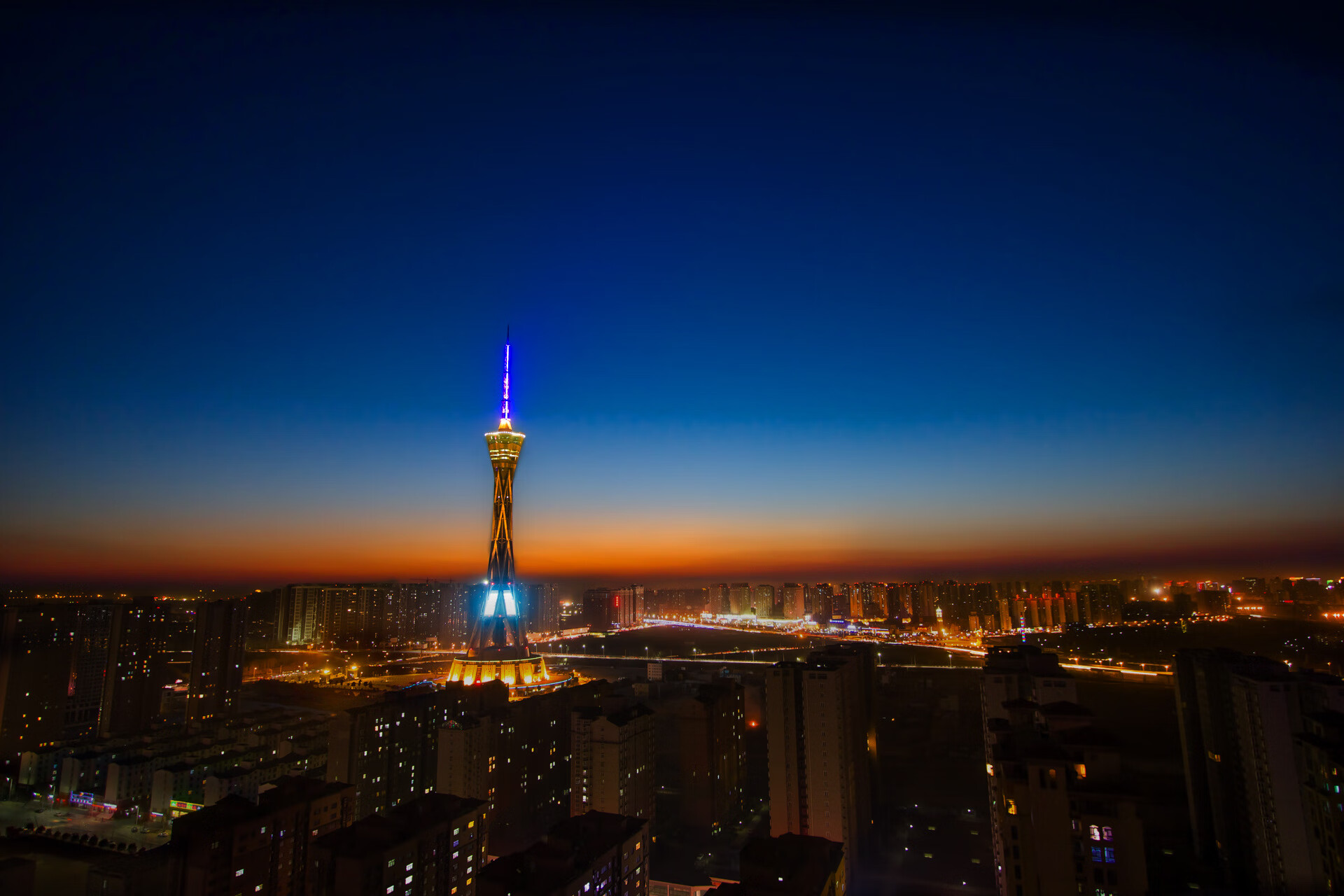 “中超联赛新赛季门票销售火爆，观众踊跃”，2021赛季中超门票
