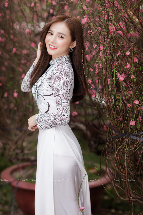 “超级杯决赛：豪门争冠，精彩纷呈”，超级杯决赛直播
