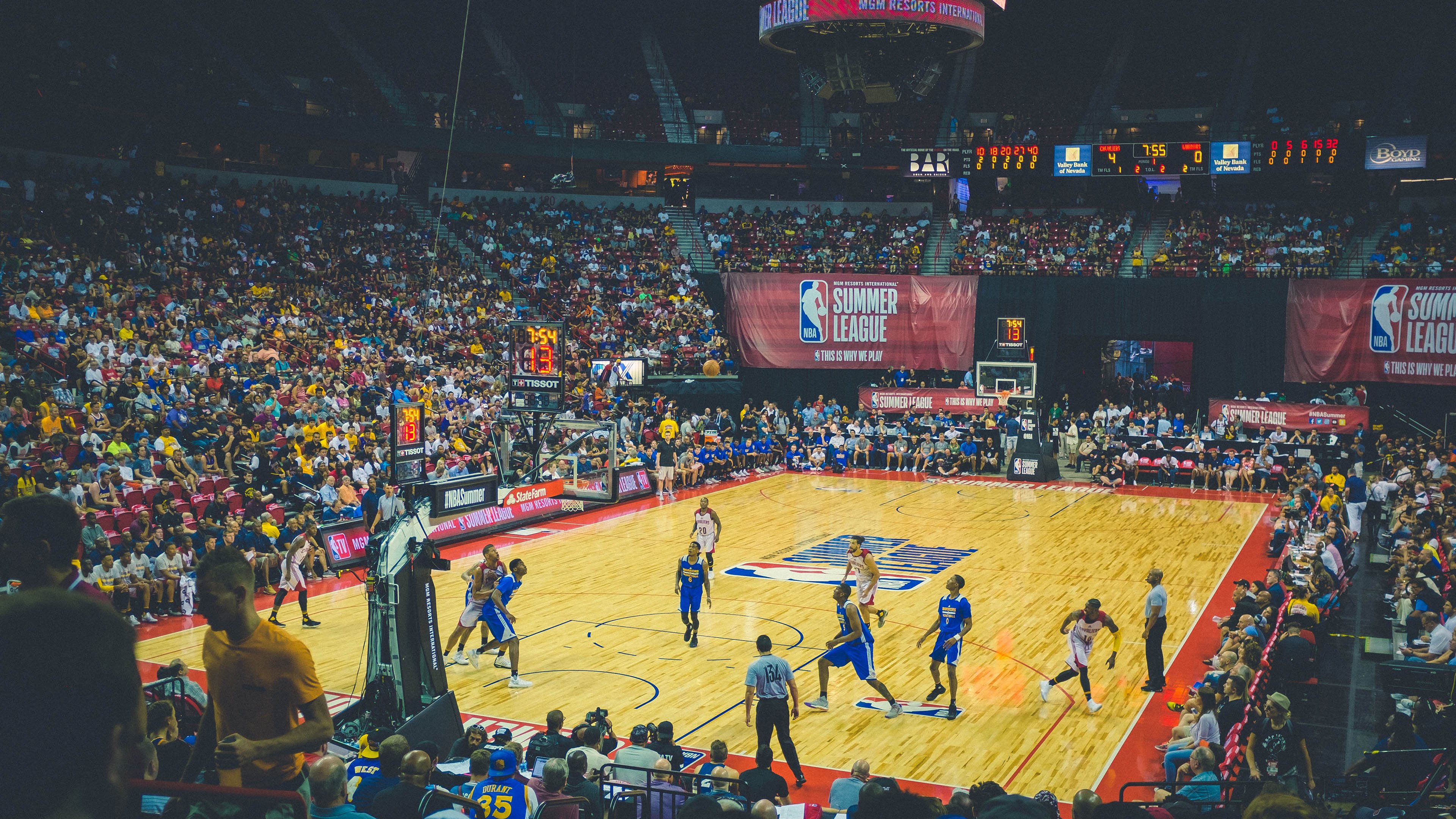 APEX英雄 TSM三人组无解配合 力压全球劲敌，apex里的ty